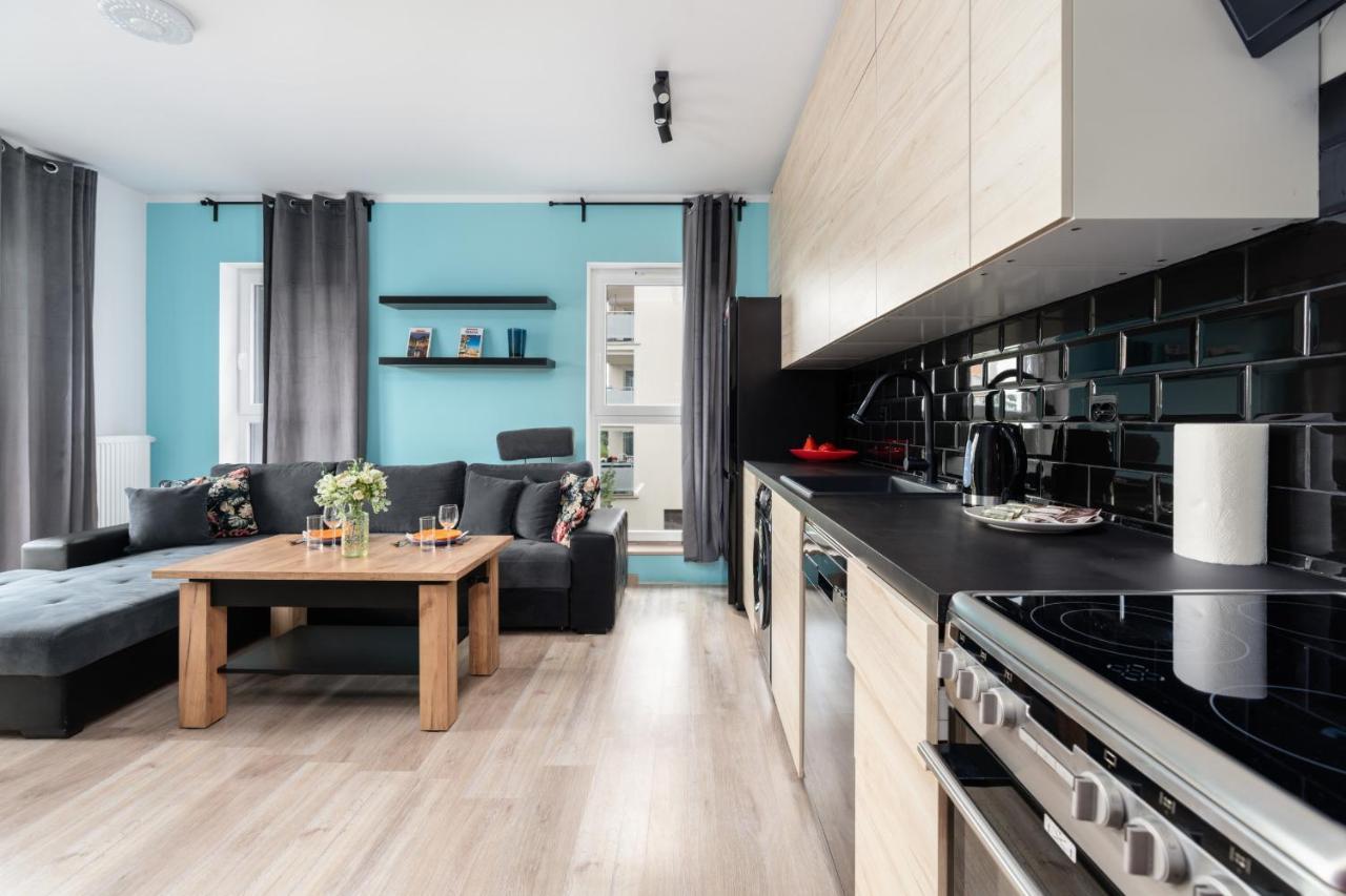 Modern Apartment With Balcony & Free Garage Poznan By Noclegi Renters ภายนอก รูปภาพ