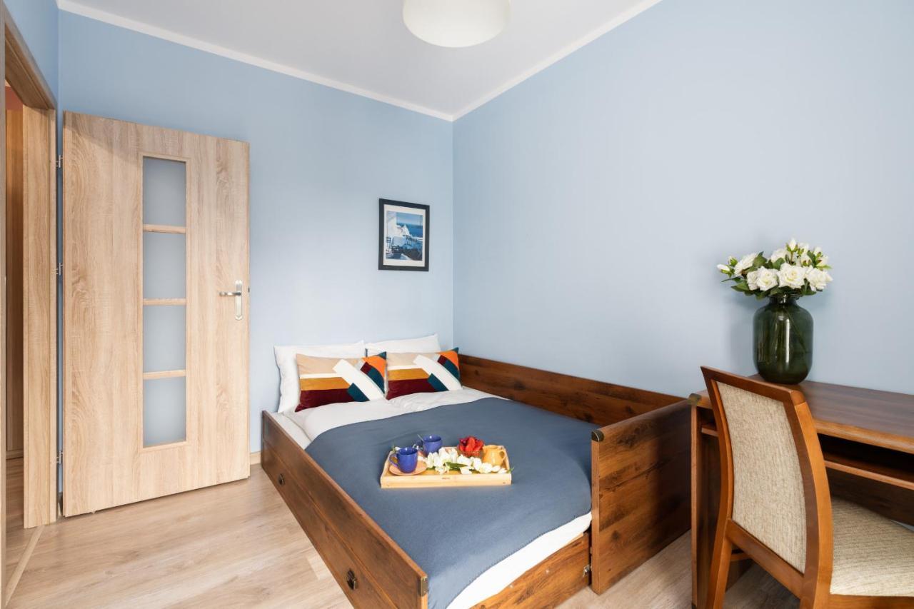 Modern Apartment With Balcony & Free Garage Poznan By Noclegi Renters ภายนอก รูปภาพ