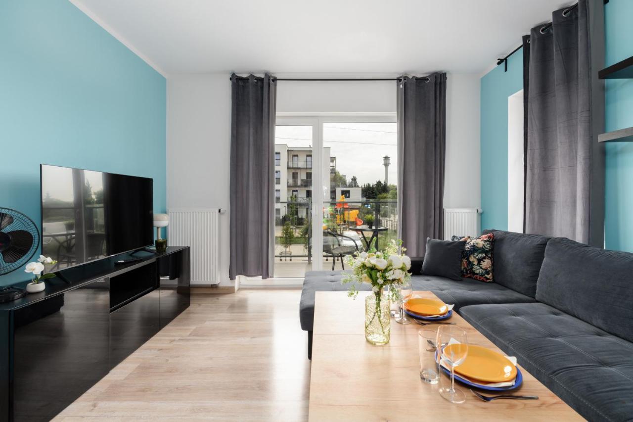 Modern Apartment With Balcony & Free Garage Poznan By Noclegi Renters ภายนอก รูปภาพ