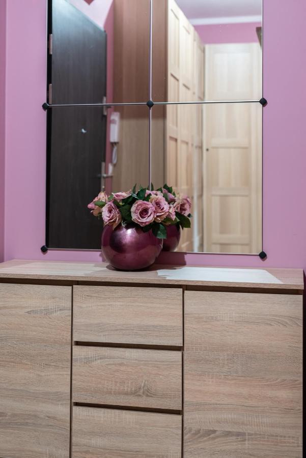 Modern Apartment With Balcony & Free Garage Poznan By Noclegi Renters ภายนอก รูปภาพ